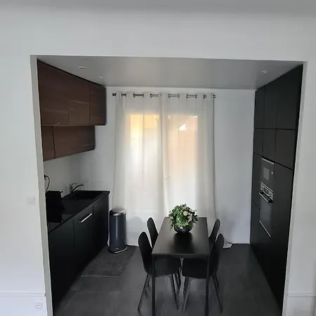 Maison De A A 450 Metres De La Croisette * 戛纳