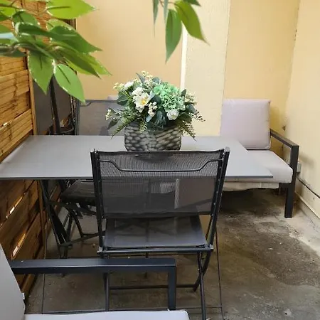 Maison De A A 450 Metres De La Croisette 戛纳